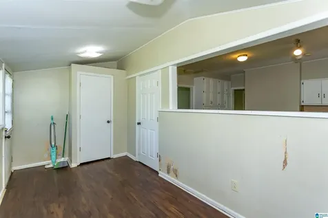 1907 Kelly Loop Road Mount Olive AL 35117