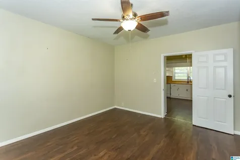 1907 Kelly Loop Road Mount Olive AL 35117