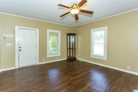 1907 Kelly Loop Road Mount Olive AL 35117