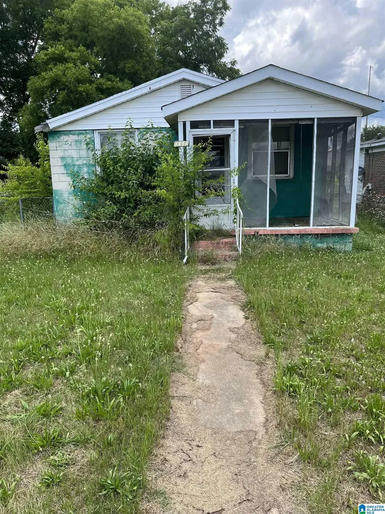 1116 Alabama Avenue Bessemer AL 35020