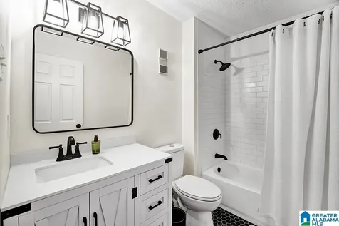 3846 Overton Manor Lane Birmingham AL 35243