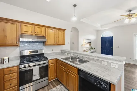 9338 Brook Forest Circle Helena AL 35080