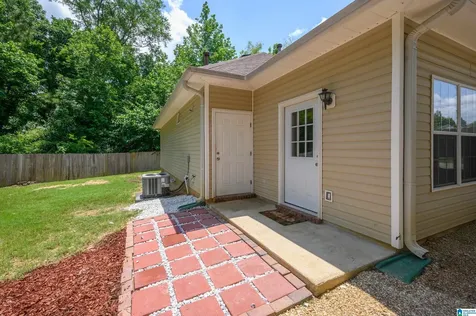 9338 Brook Forest Circle Helena AL 35080