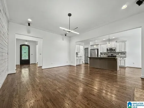 137 Pine Rock Lane Hoover AL 35226
