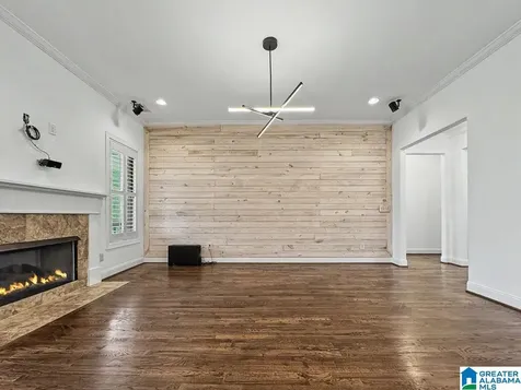 137 Pine Rock Lane Hoover AL 35226