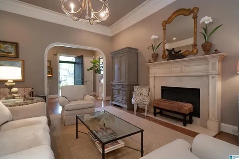 1672 Warren Lane Vestavia Hills AL 35243