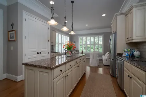 1672 Warren Lane Vestavia Hills AL 35243