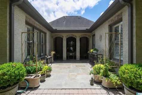 1672 Warren Lane Vestavia Hills AL 35243