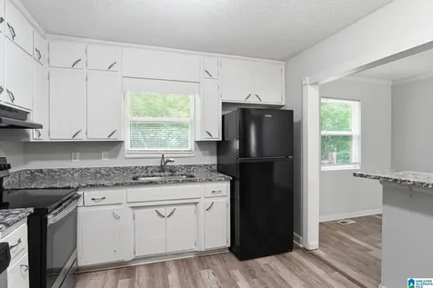 2913 Debra Drive Fultondale AL 35068
