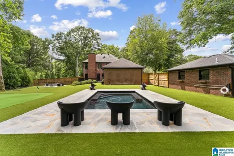 1800 Surrey Trail Helena AL 35080