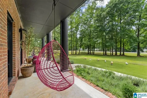 1800 Surrey Trail Helena AL 35080