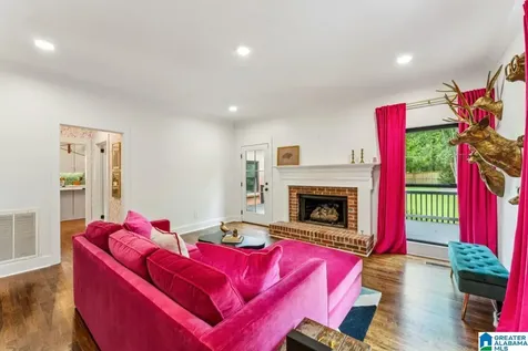 1800 Surrey Trail Helena AL 35080