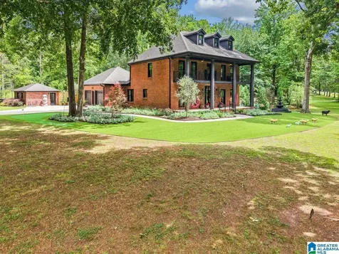 1800 Surrey Trail Helena AL 35080