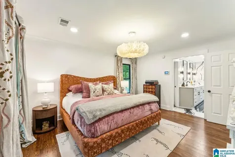 1800 Surrey Trail Helena AL 35080