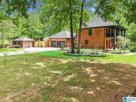 1800 Surrey Trail Helena AL 35080