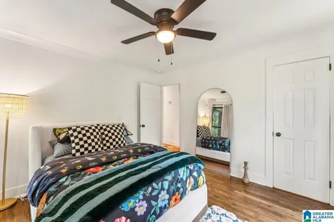 1800 Surrey Trail Helena AL 35080