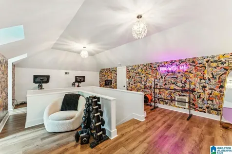 1800 Surrey Trail Helena AL 35080