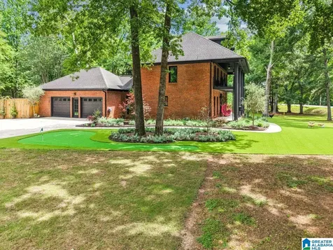 1800 Surrey Trail Helena AL 35080