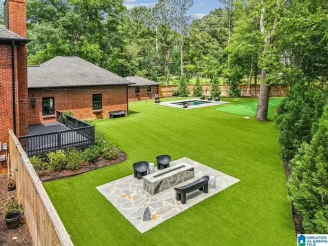 1800 Surrey Trail Helena AL 35080