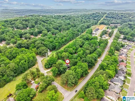 1800 Surrey Trail Helena AL 35080