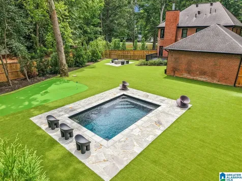 1800 Surrey Trail Helena AL 35080