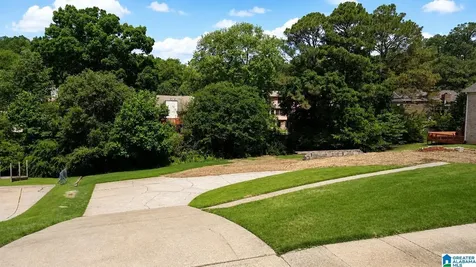 1808 7th Street NW Center Point AL 35215