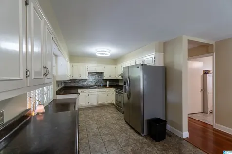 1001 Lakeview Avenue NW Cullman AL 35055