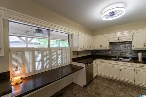 1001 Lakeview Avenue NW Cullman AL 35055