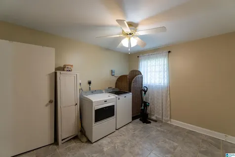 1001 Lakeview Avenue NW Cullman AL 35055