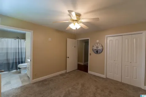 1001 Lakeview Avenue NW Cullman AL 35055