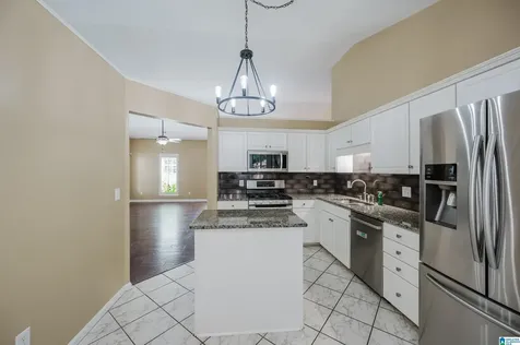 104 Brynhurst Drive Chelsea AL 35043