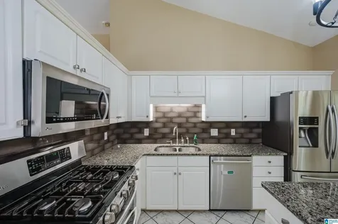 104 Brynhurst Drive Chelsea AL 35043