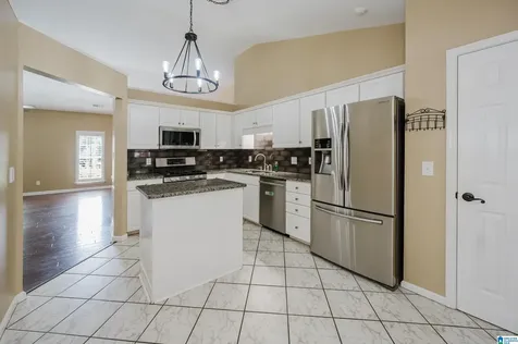 104 Brynhurst Drive Chelsea AL 35043