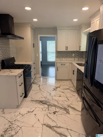 1235 Little Brook Lane Birmingham AL 35235