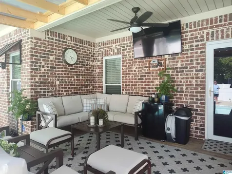 24 Ashton Circle Sylacauga AL 35150