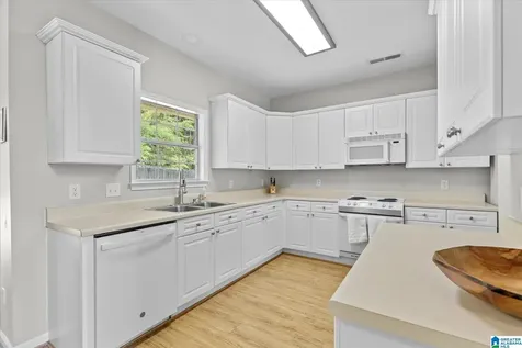 4441 Canterbury Street Mount Olive AL 35117