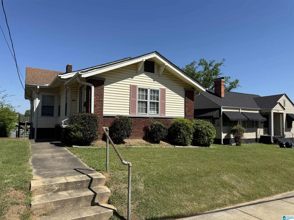 632 Oakland Avenue Fairfield AL 35064