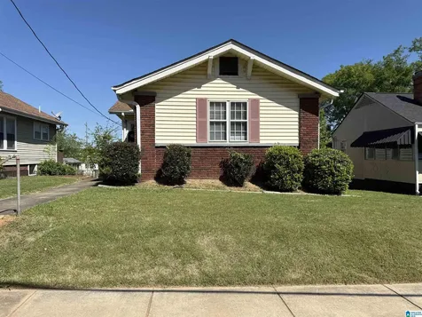632 Oakland Avenue Fairfield AL 35064