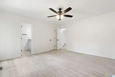 2592 Daly Drive Birmingham AL 35235