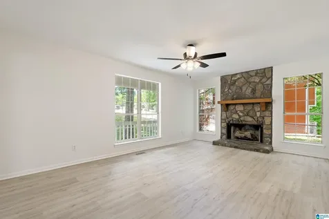 2592 Daly Drive Birmingham AL 35235