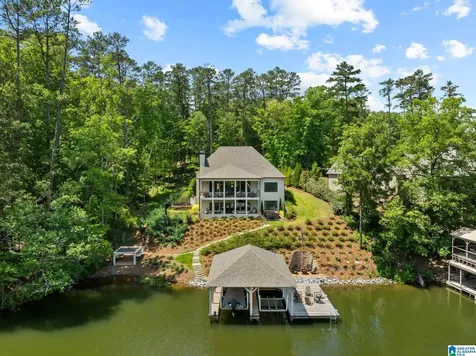 34 Hidden Point Rockford AL 35136