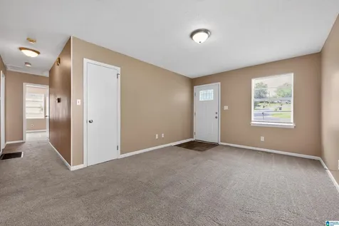 712 Country View Court Birmingham AL 35215