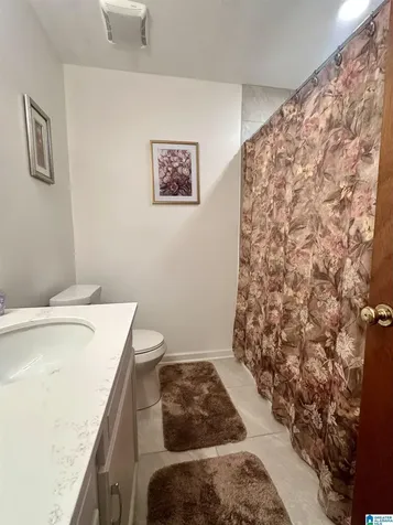 3011 Crestlane Drive Adamsville AL 35005