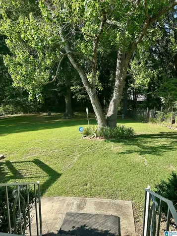 3011 Crestlane Drive Adamsville AL 35005