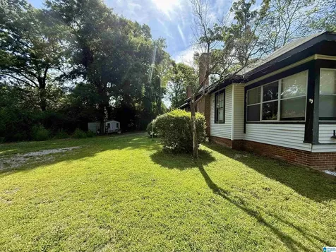 118 Western Avenue Sylacauga AL 35150