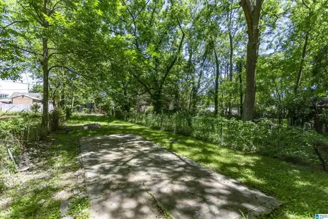 449 7th Street W Birmingham AL 35204