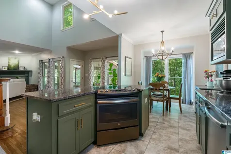 5172 Tyler Oaks Drive Mount Olive AL 35117