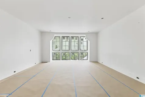 2624 Dolly Ridge Road Vestavia Hills AL 35243