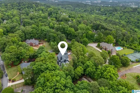 2624 Dolly Ridge Road Vestavia Hills AL 35243