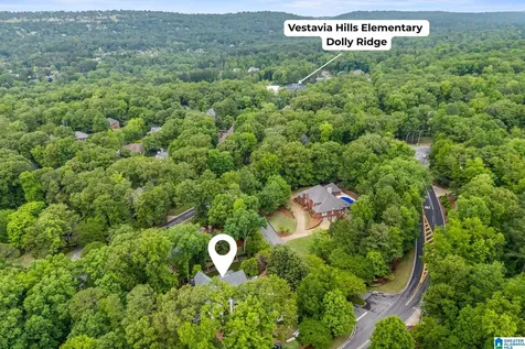 2624 Dolly Ridge Road Vestavia Hills AL 35243